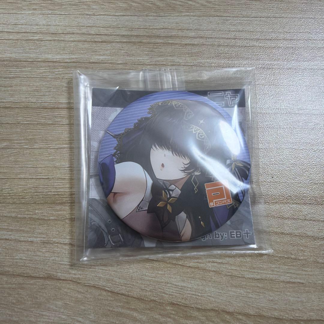 コンパス非売品缶バッジ メルーニャ