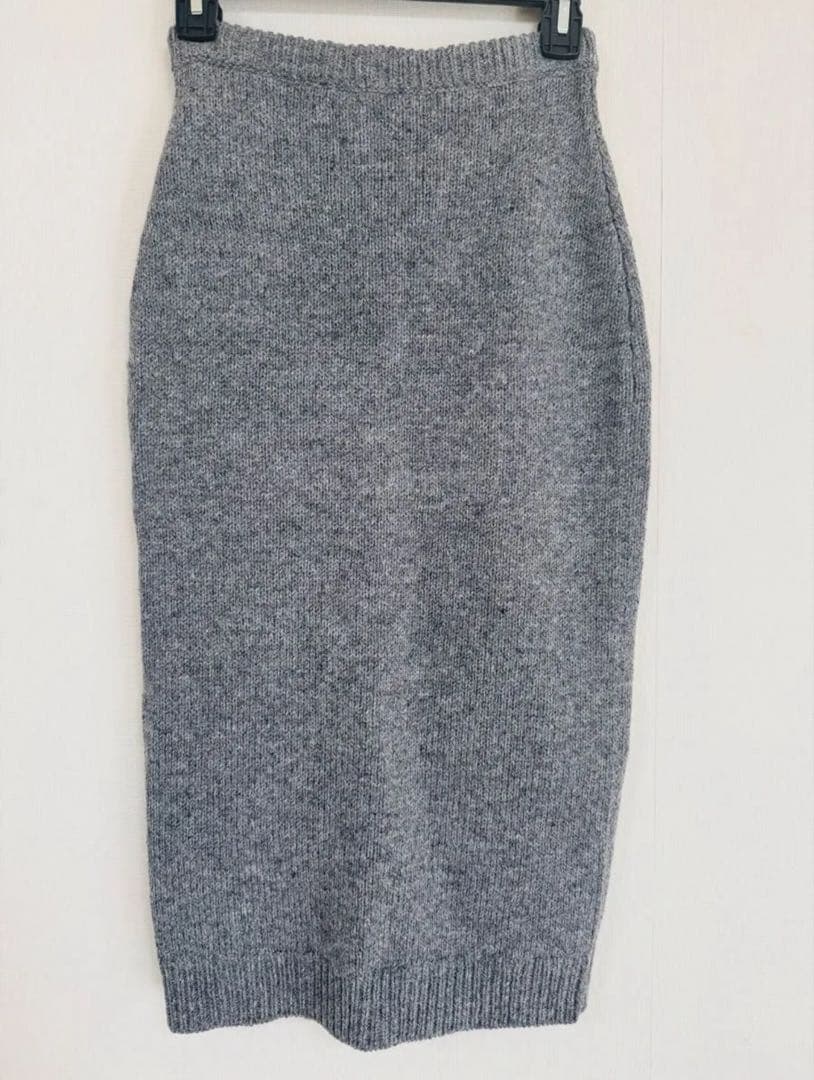 PRADA ニットスカート