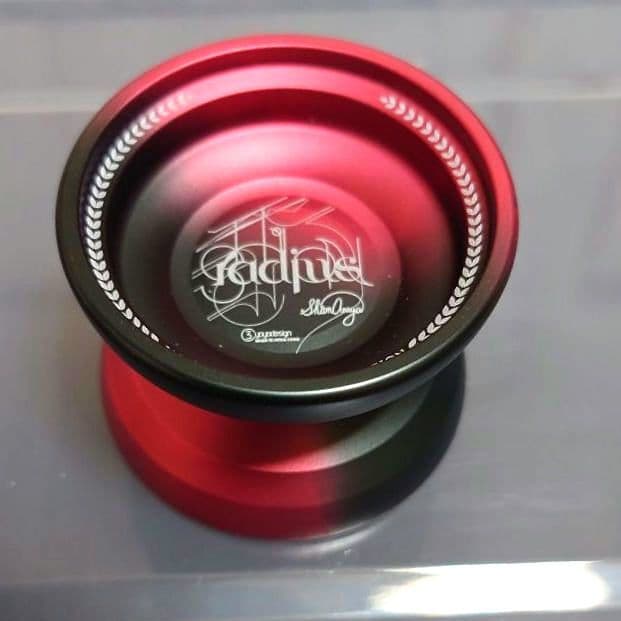 【ヨーヨー】ラディウス(黒•赤)：C3yoyo/57M