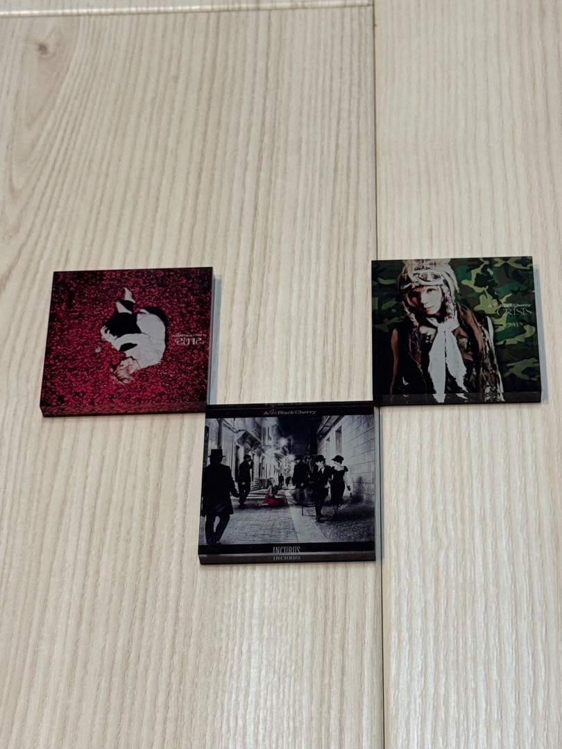 AcidBlackCherry アクリルマグネット - メルカリ