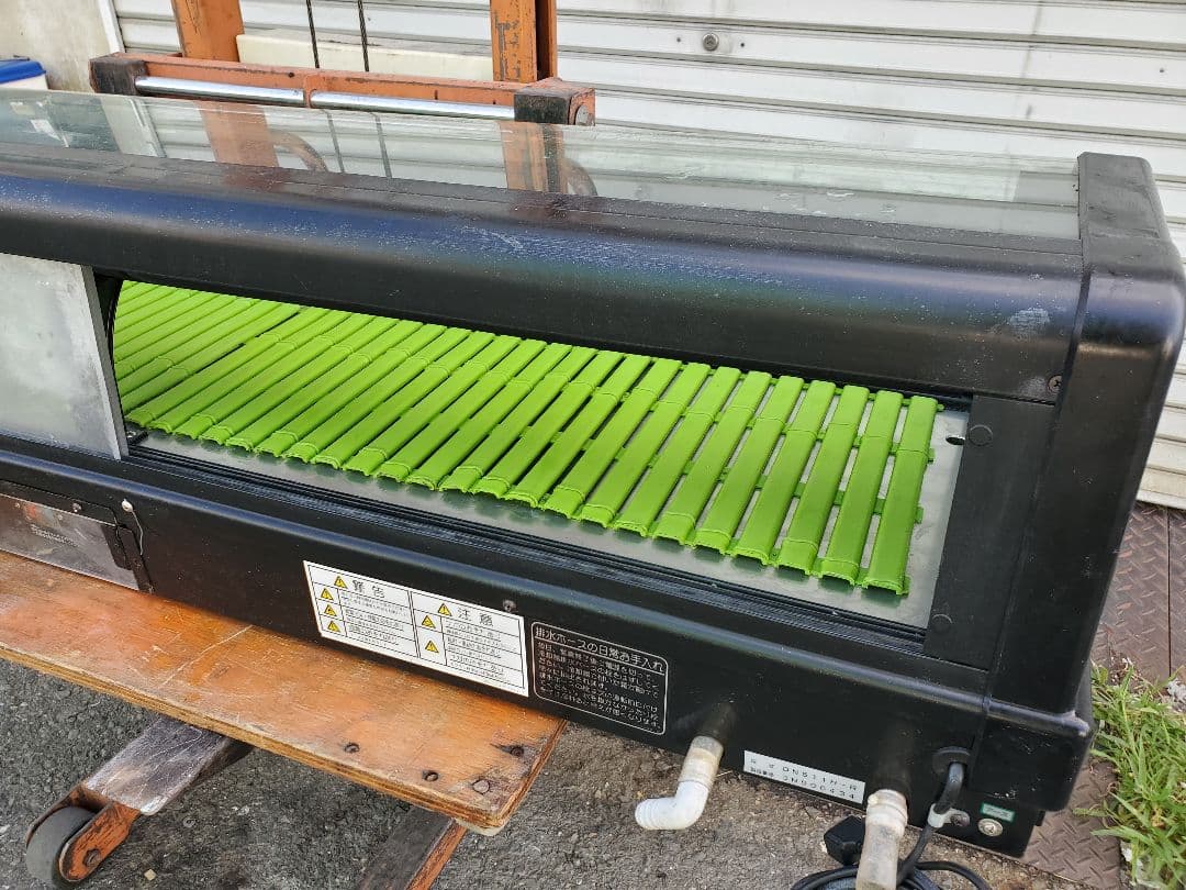 大和冷機 ダイワ 恒温高湿ネタケース DN511H-R