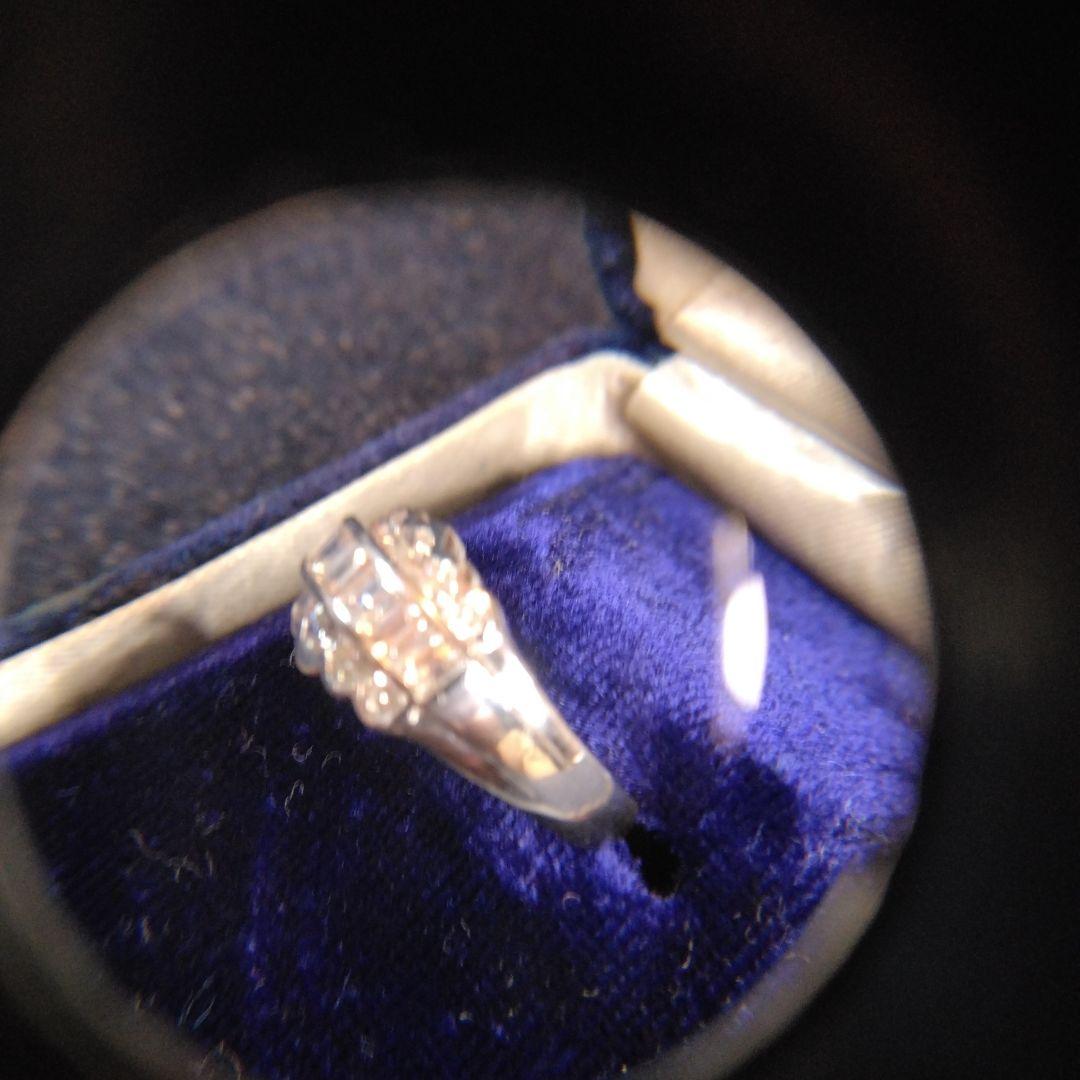 エレガント Pt900 リング ダイヤモンド　中古品