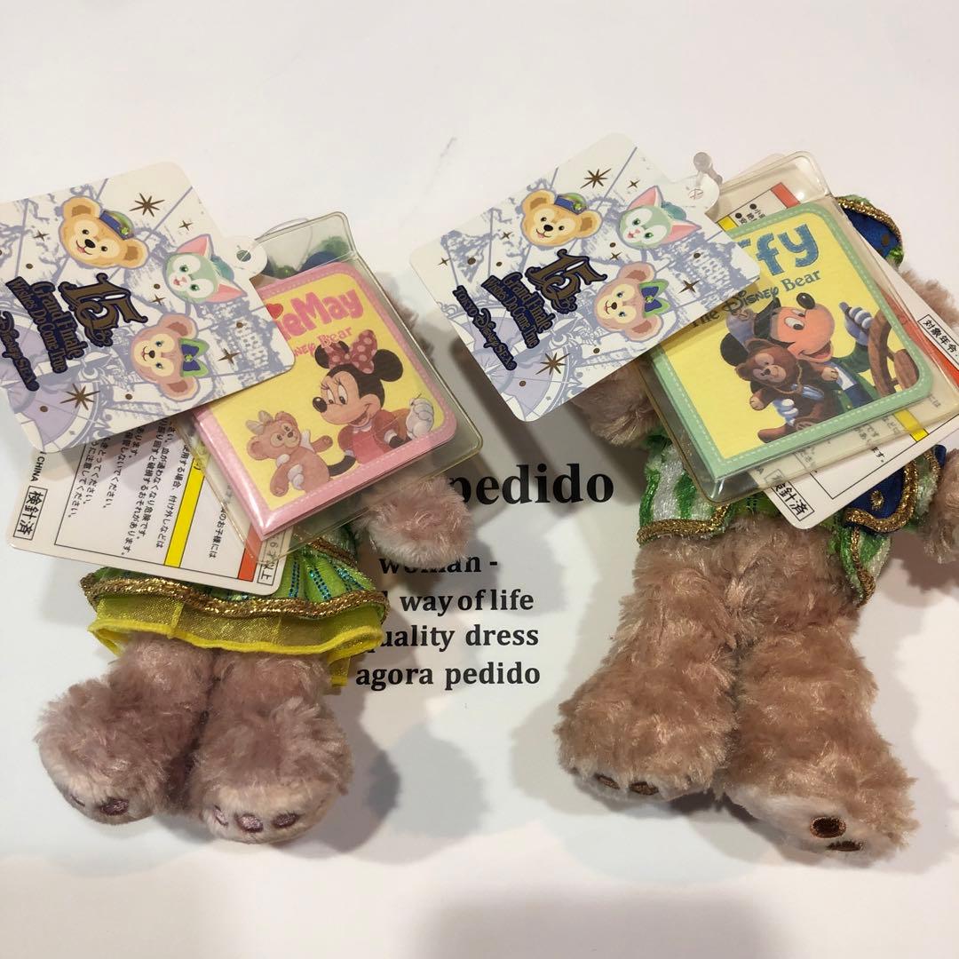 15周年.ダッフィーとシェリーメイ ぬいぐるみバッチストラップ - メルカリ