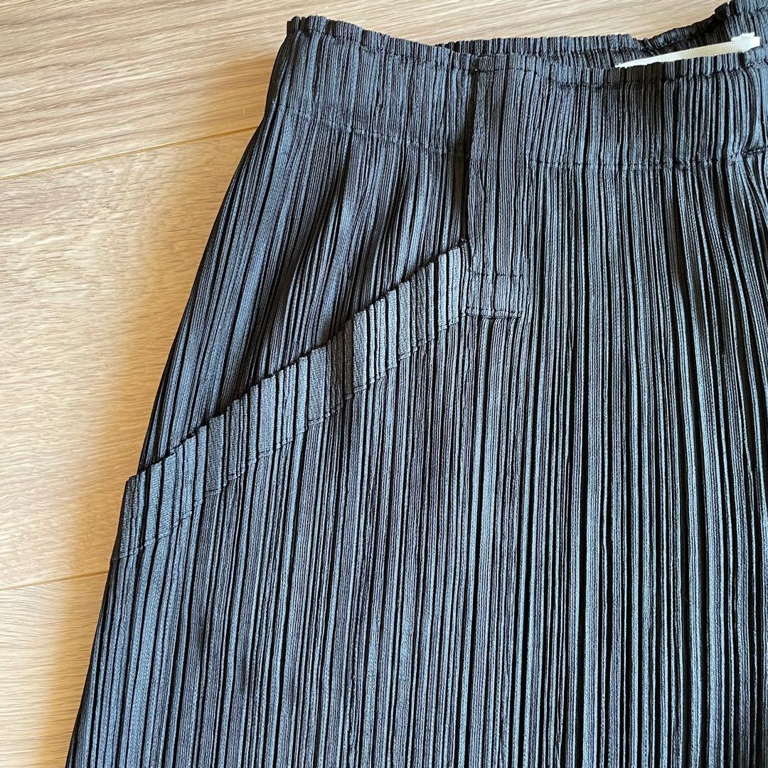 イッセイミヤケ PLEATS PLEASE ブラック ガウチョパンツ サイズ3