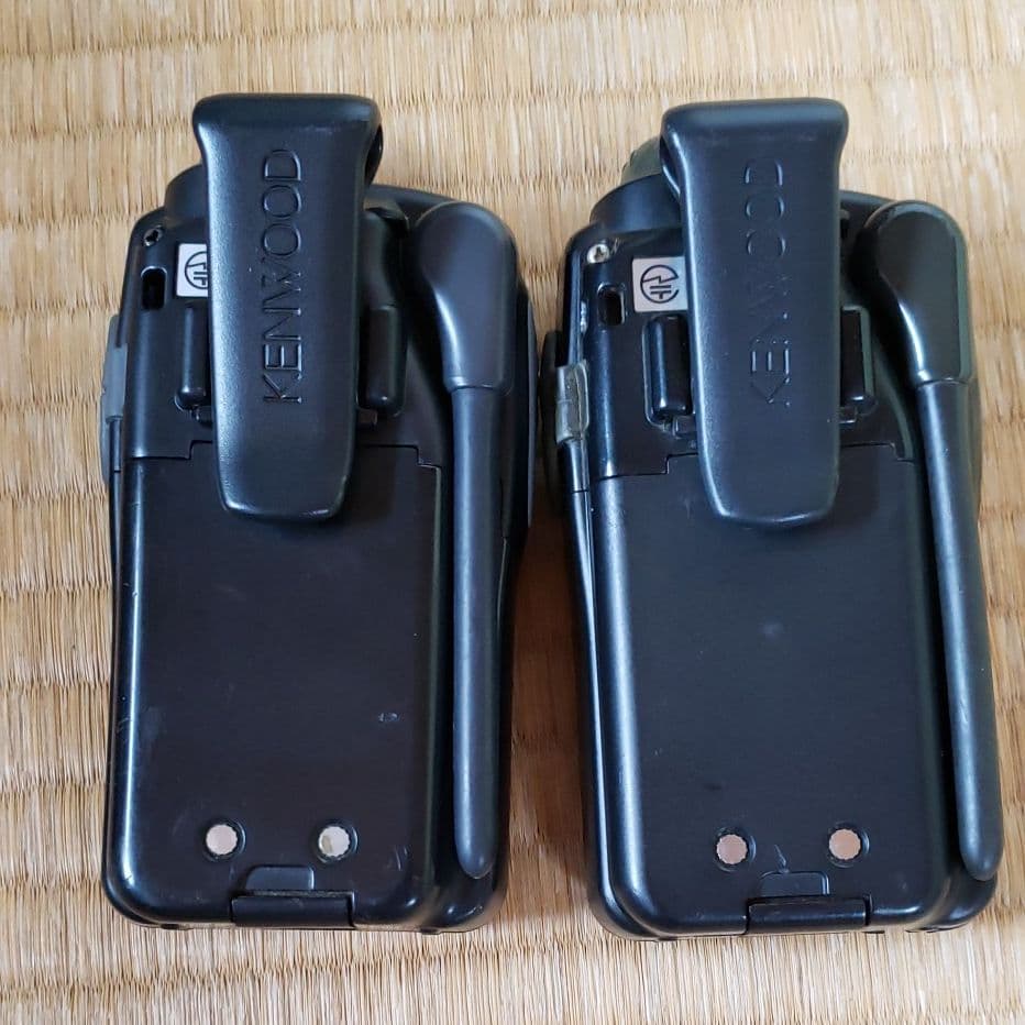 KENWOOD UBZ-LK20 2台 ☆充電器・純正充電池と新品マイク2個付