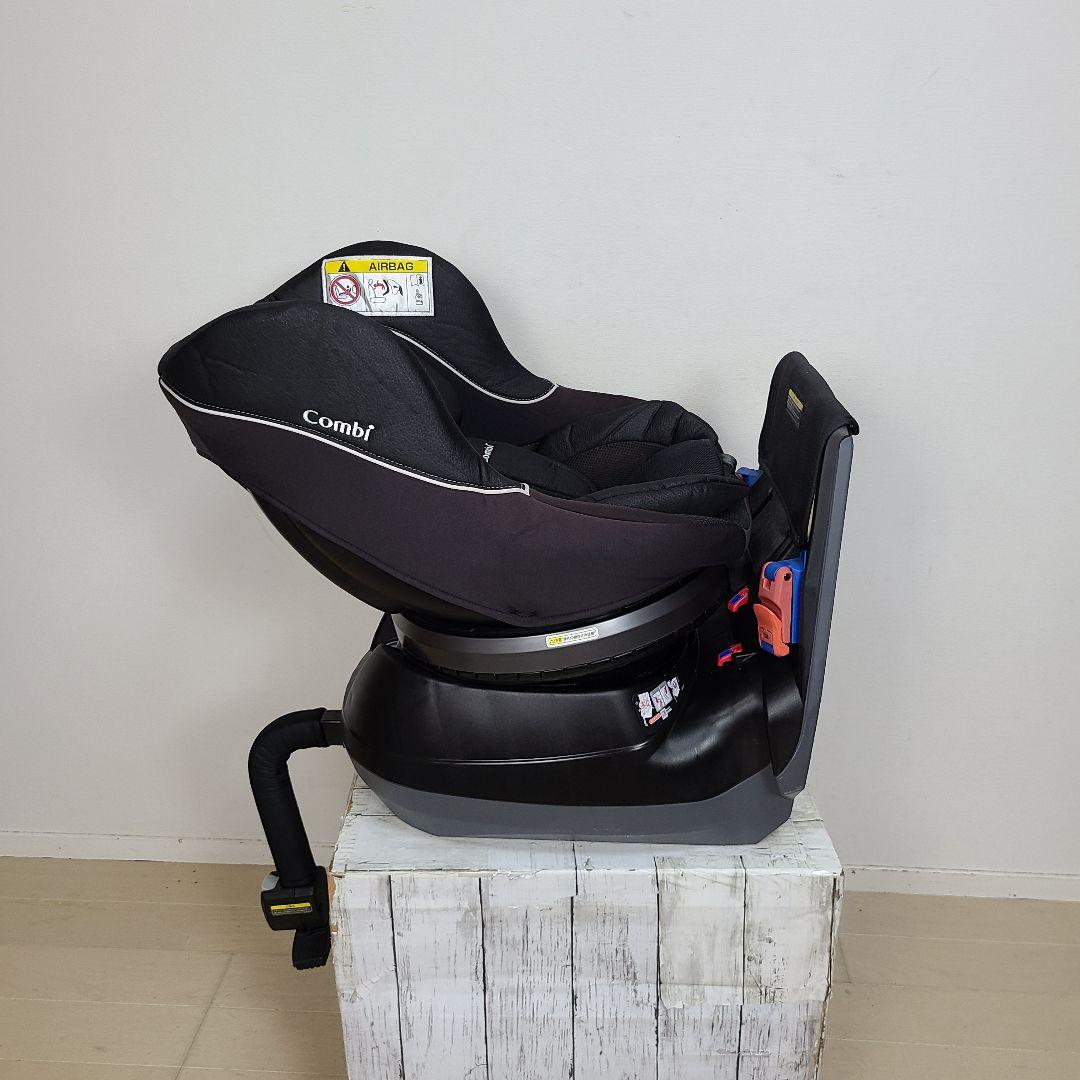 き*み様 美品　チャイルドシート　新生児～4歳　コンビ　回転チャイルドシート
