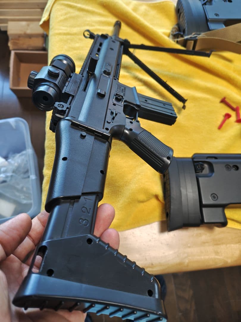 た*し様 ❇️スポーツの秋企画☆10歳以上エアガン♪てんこ盛りのスナイパー銃お得