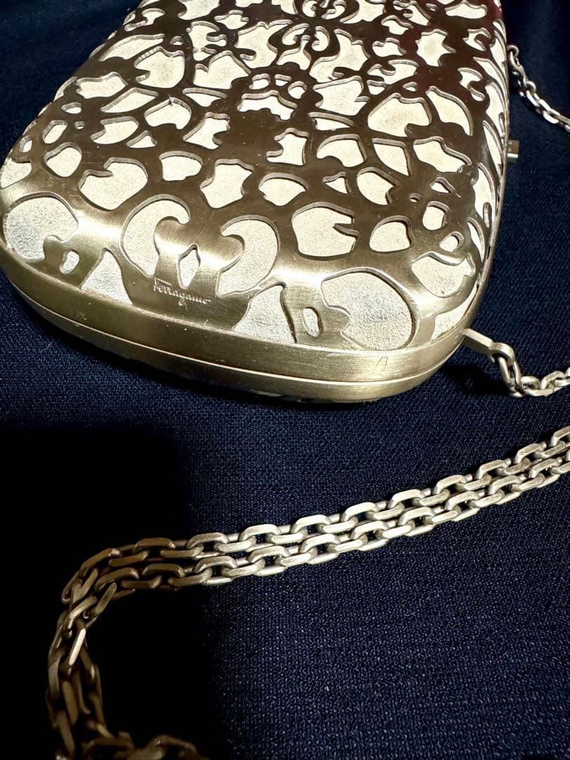 フェラガモ クラッチ　パーティー　バッグ