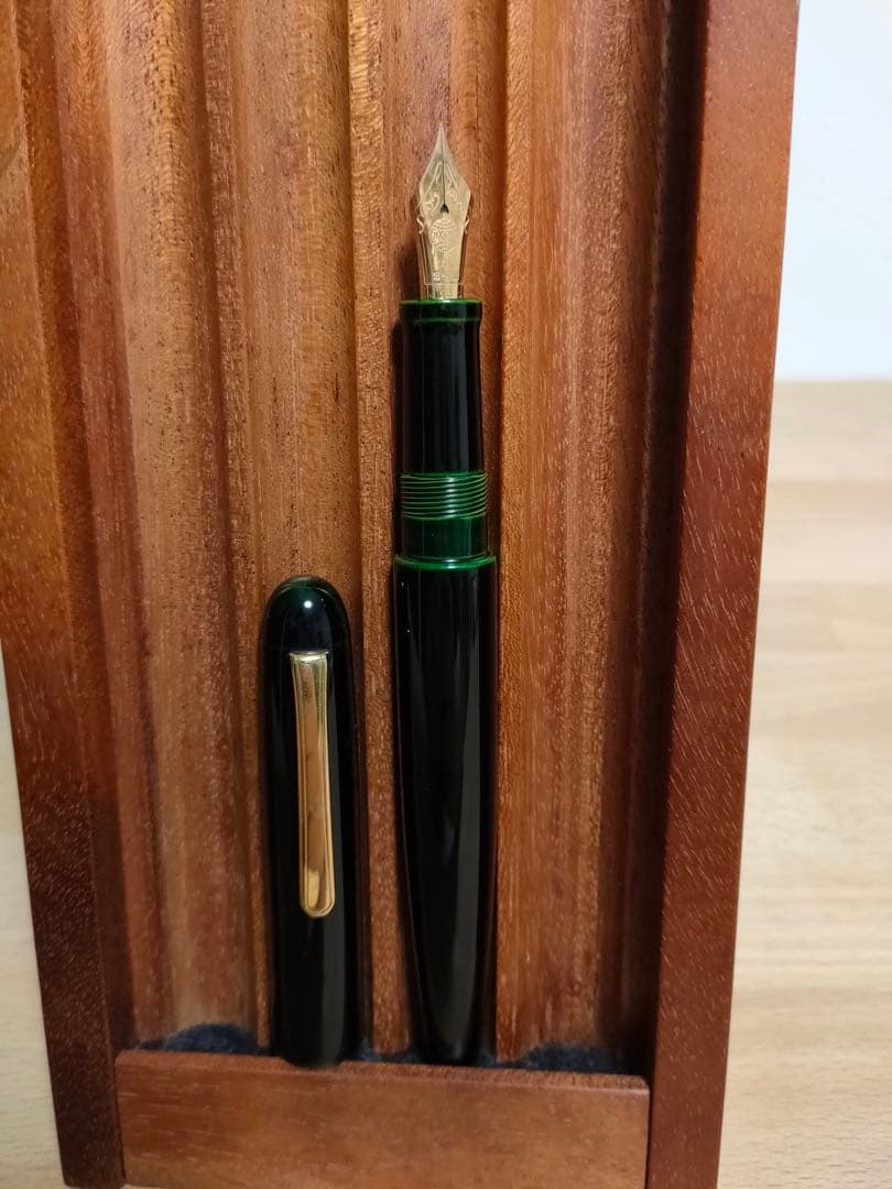 ★12月2日まで★中屋万年筆 緑溜