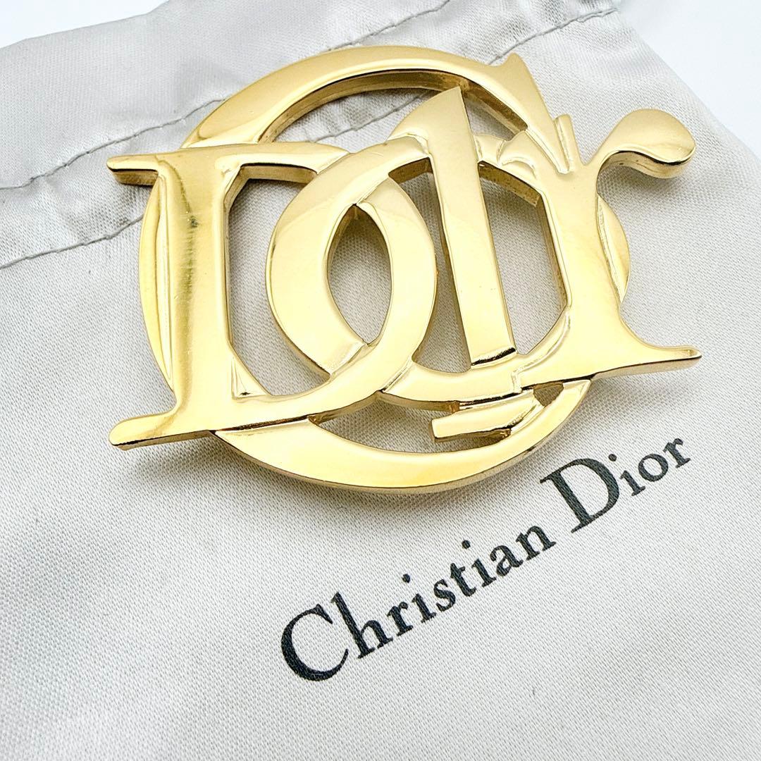 3014-4 極美品✨Dior ブローチ CD ロゴ 希少 刻印 - メルカリ