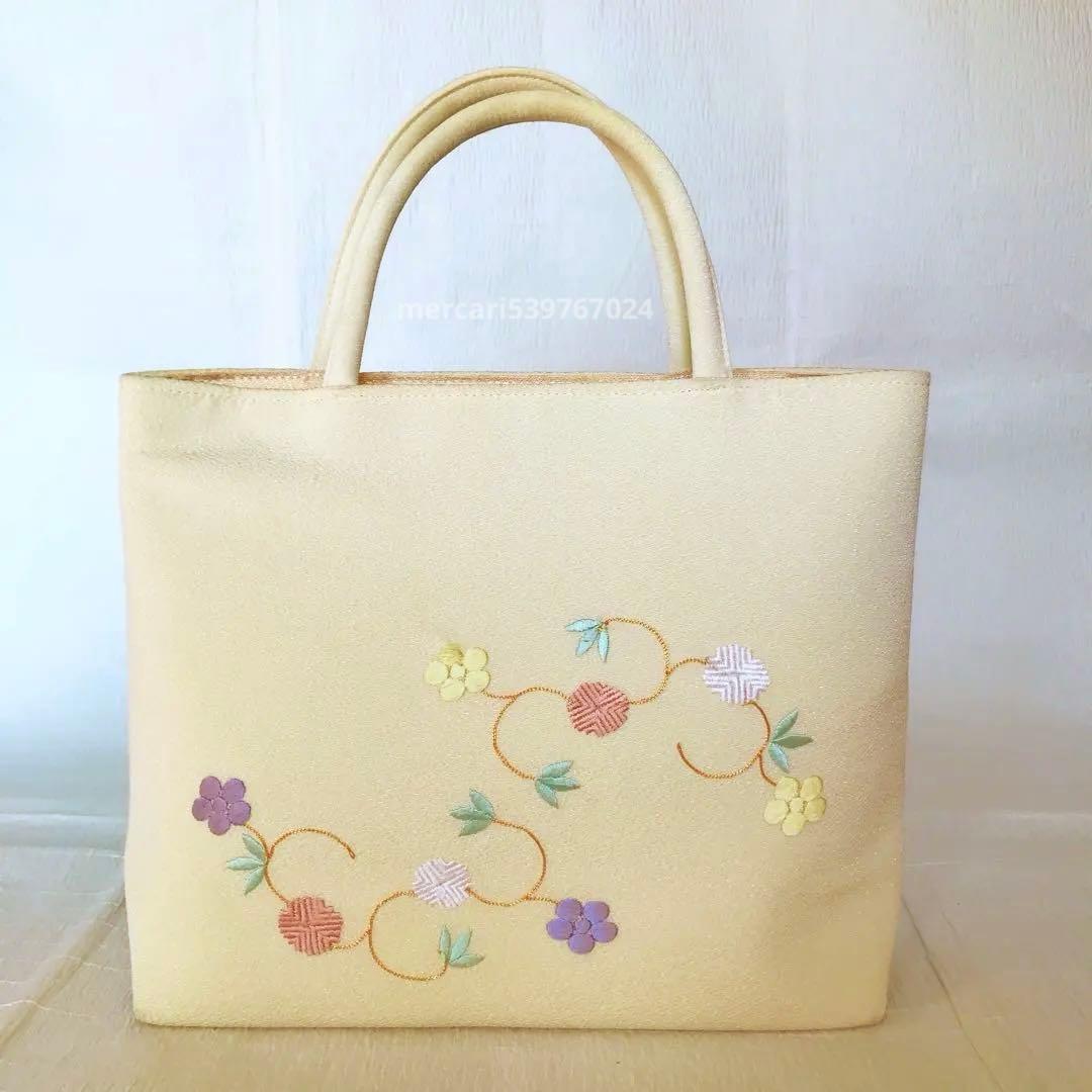 m*m様 京都きねや　和装　手提げバッグ（ちりめん　刺繍　松竹梅笹蔓）
