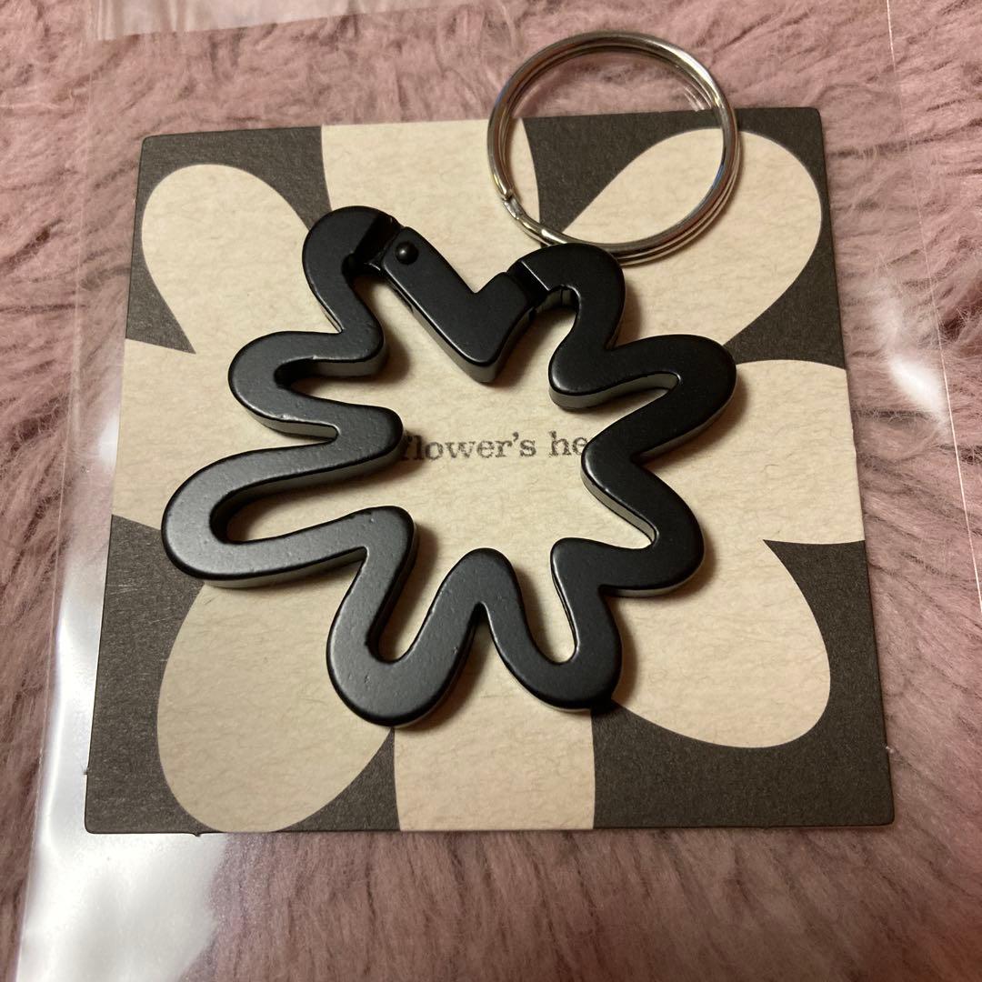 藤井風 花 カラビナ 藤井風 カラビナ 黒 花 グッズ フラワー ブラック