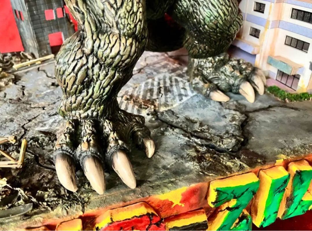 キングコング対ゴジラ コングジラ『KONG-ZILLA』レジン・ジオラマ￼完成品