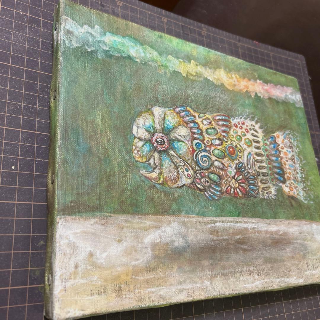 宝をまとった孤独な魚　アクリル画　原画