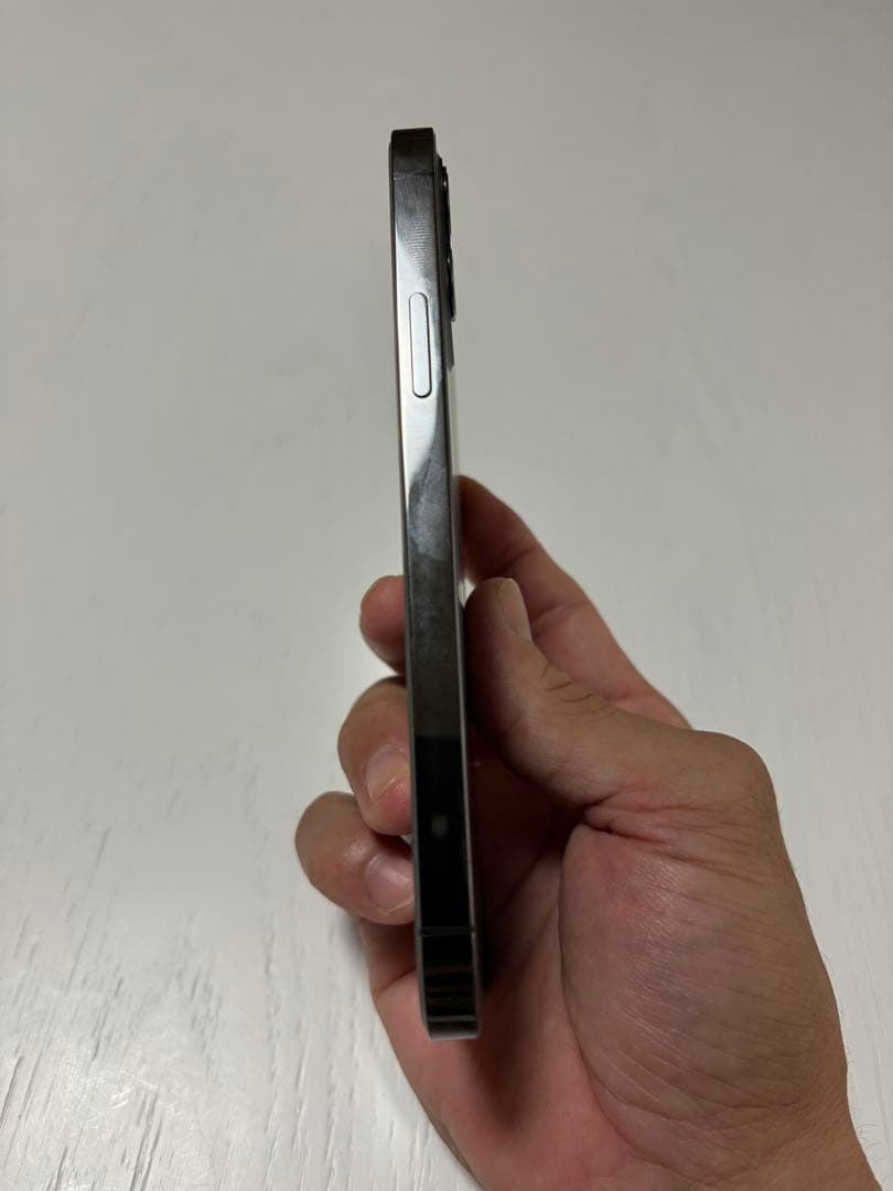 iPhone12Proグラファイト 256GB SIMフリー バッテリー70%