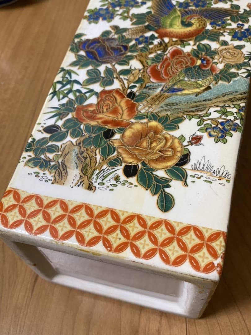 中国美術◆年代品◆花鳥角瓶◆唐物◆色絵磁器