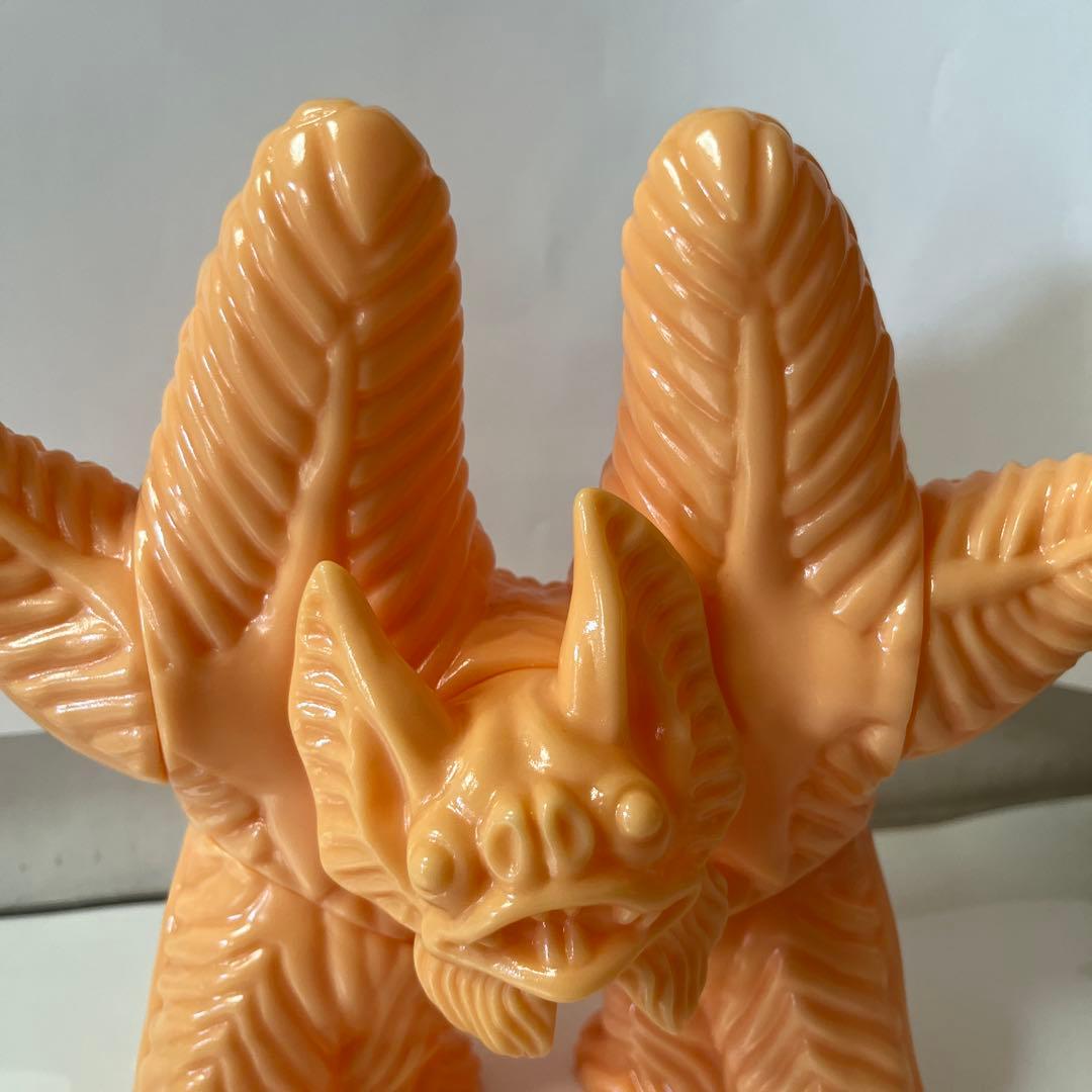 ⚠️人気　M1号　ウルトラマン　ペスター　薄橙色成型　スタンダード　2000年