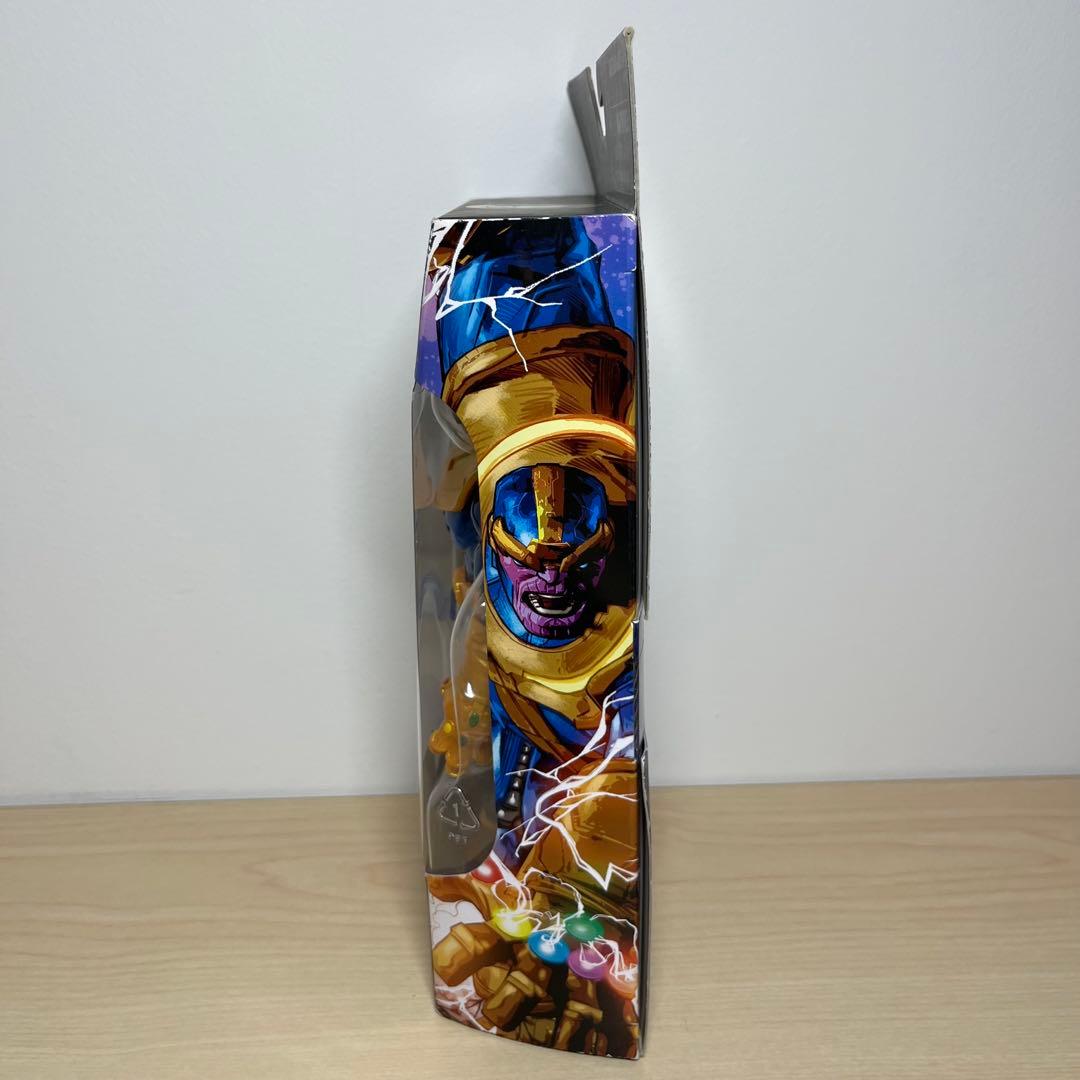 Walmart限定 ハズブロ マーベルレジェンド サノス フィギュア Walmart