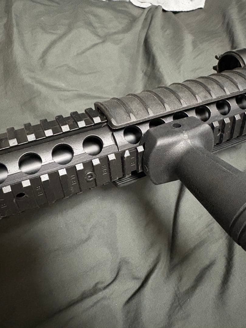 2*z様 東京マルイ M4 スタンダード電動ガン