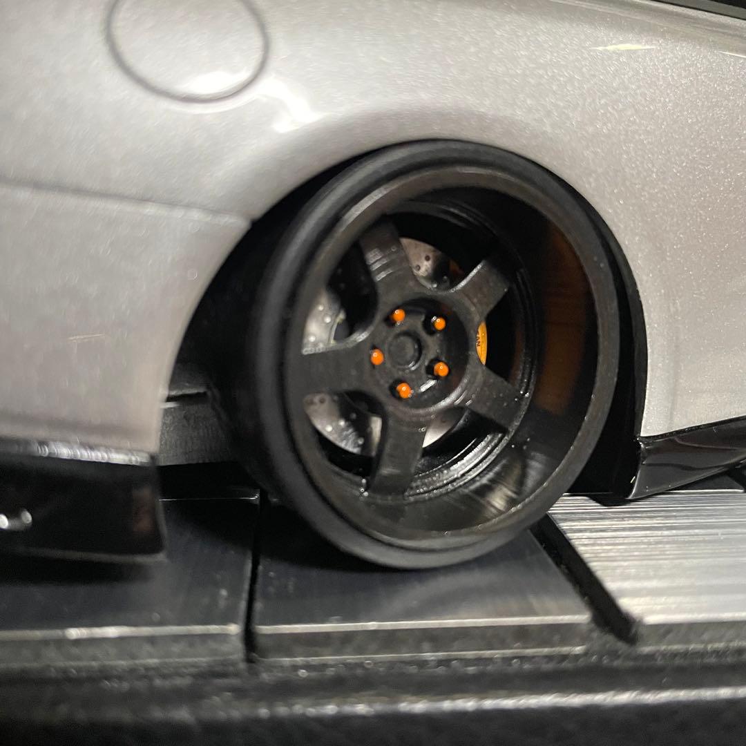 京商 1/18ニッサンGT-R R35 プレミアムエディション(カスタム仕様)