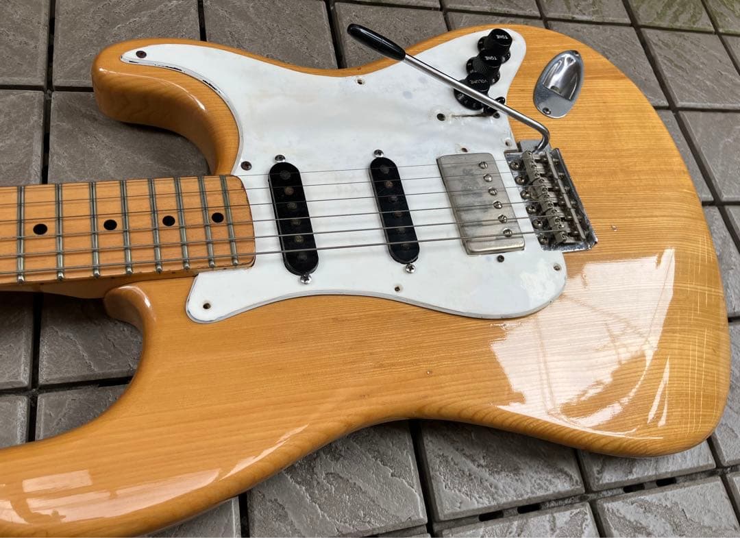 Aria pro Ⅱ ストラトキャスター ラージヘッド SSH Nカラー - メルカリ