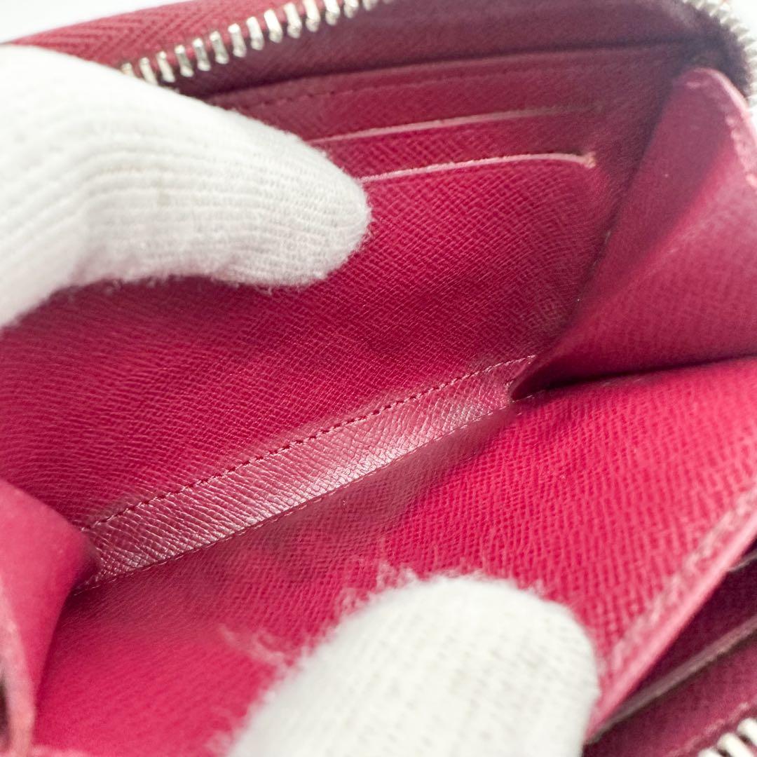 ルイヴィトン ジッピーパース エピ フューシャ ラウンドファスナー ミニ