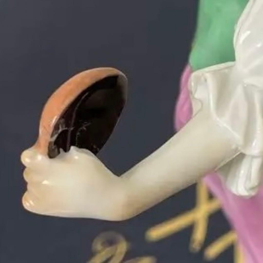 ケンドラー・コロンビーヌ・１４cm・左手の一部に綺麗な修復があります・マイセン・