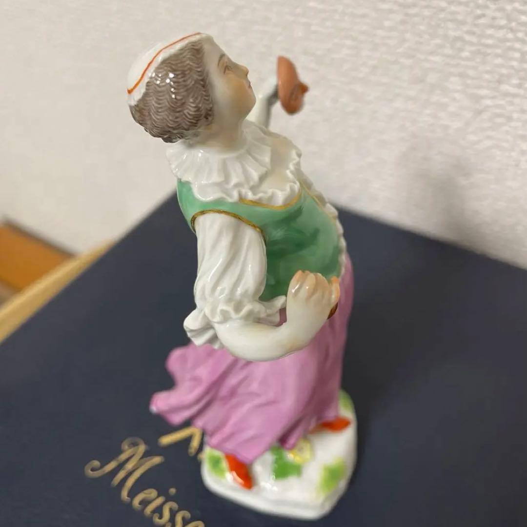 ケンドラー・コロンビーヌ・14cm・左手の一部に綺麗な修復があります