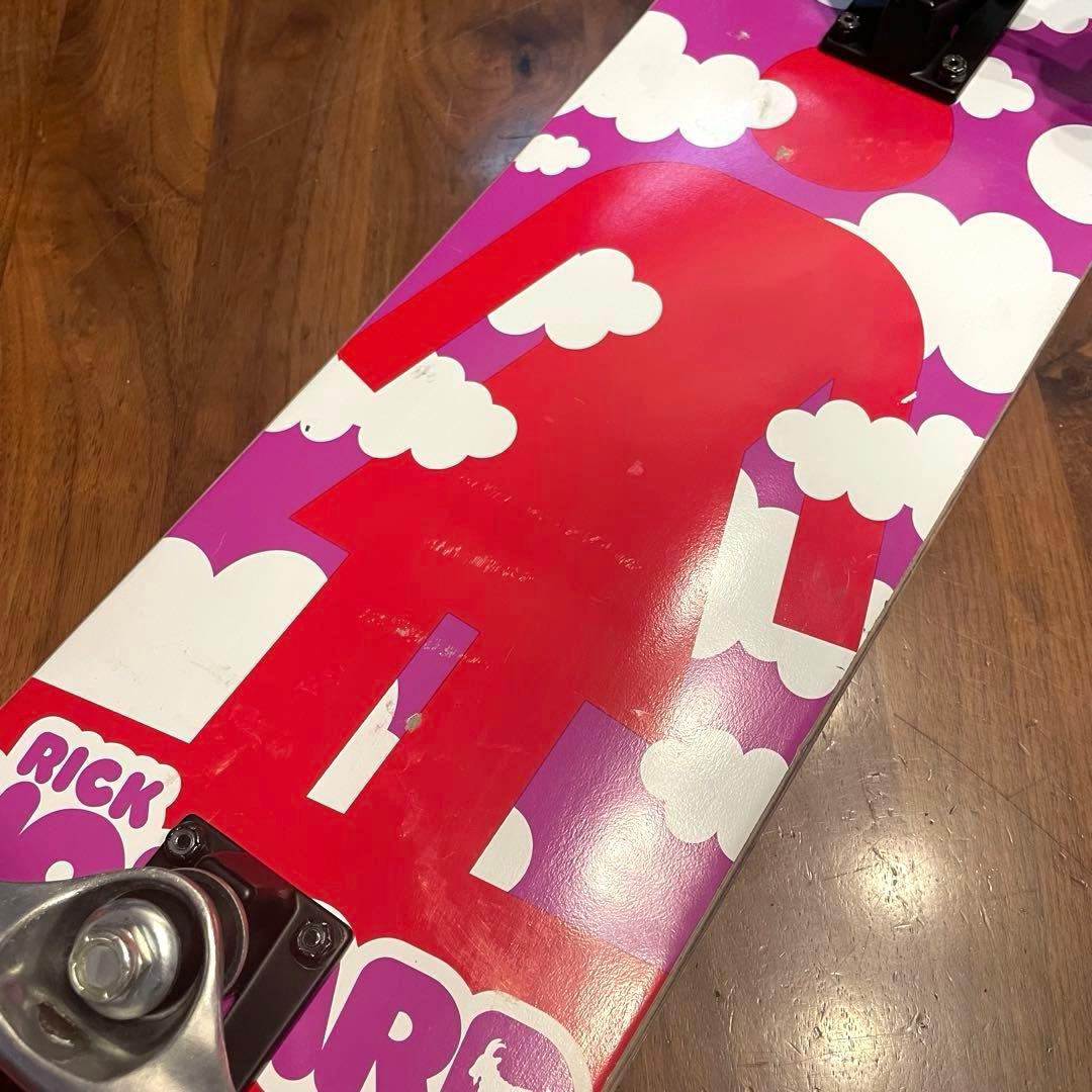 GIRL ガール　スケートボード　スケボー　コンプリート　中古スケートボード