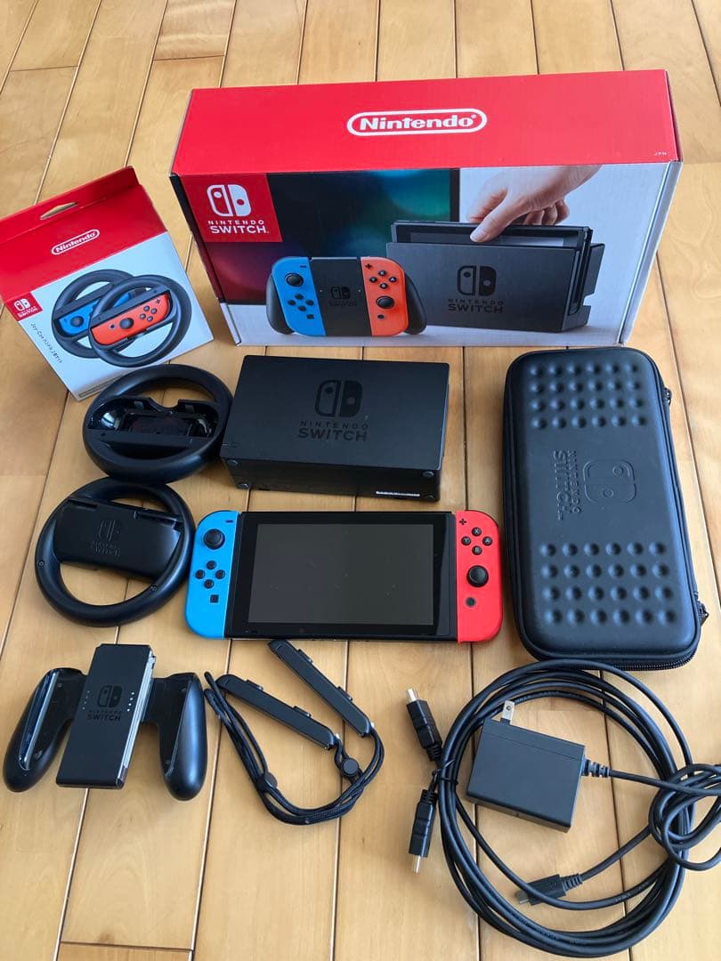 Nintendo Switch 本体 付属品 ジョイコンハンドル
