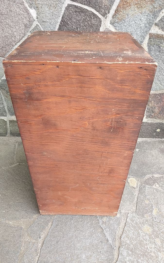 大正時代の収納家具 アメリカンチックで渋め