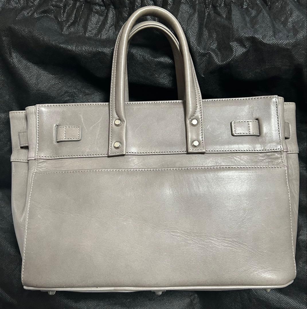 M.U.L. グレー レザーハンドバッグ