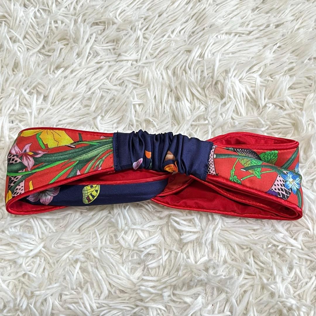 【極美品】グッチ　ヘアバンド　フローラ　スネーク　エンブロイダリー　箱付き