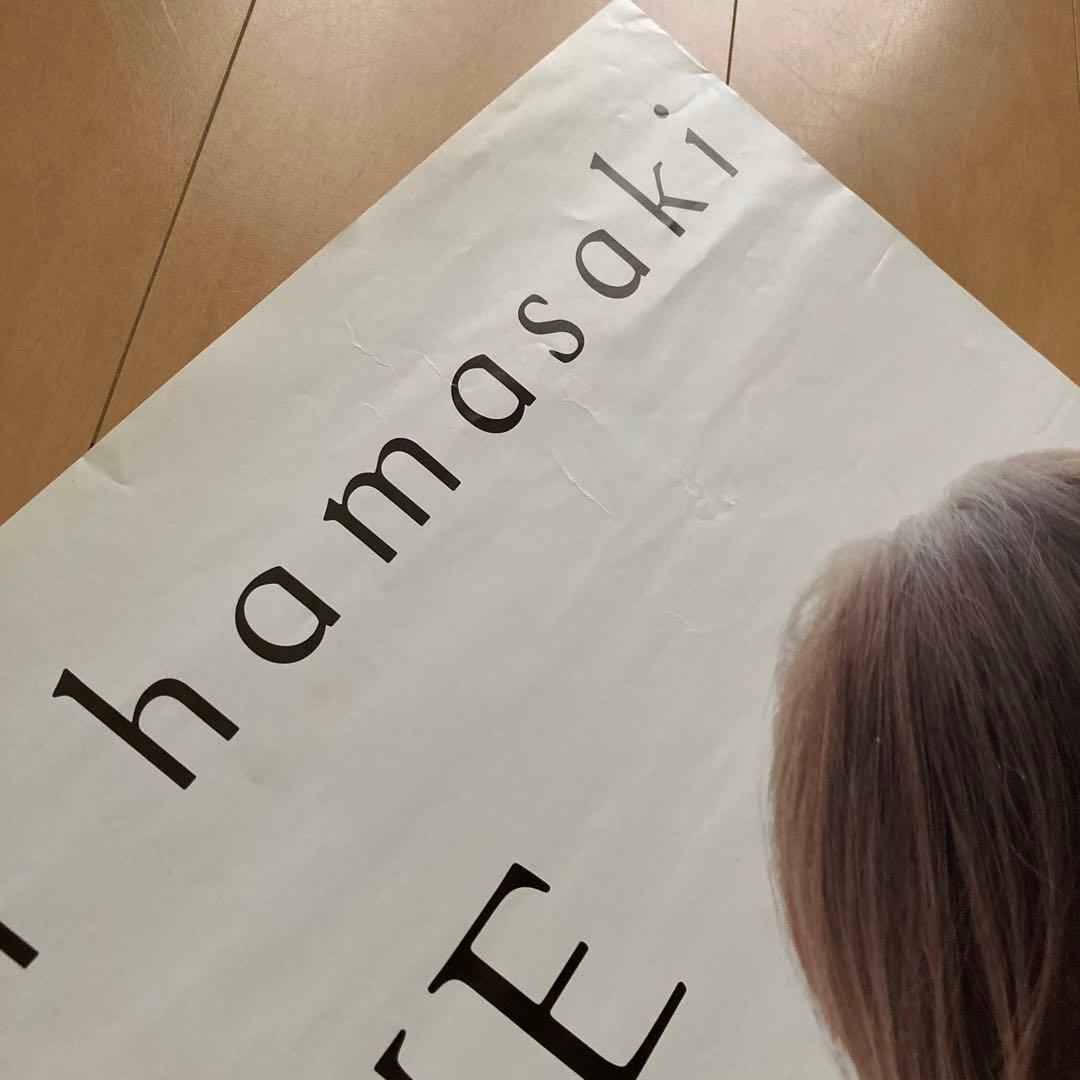 即購入ok!!】浜崎あゆみ 直筆サイン入りポスター - メルカリ