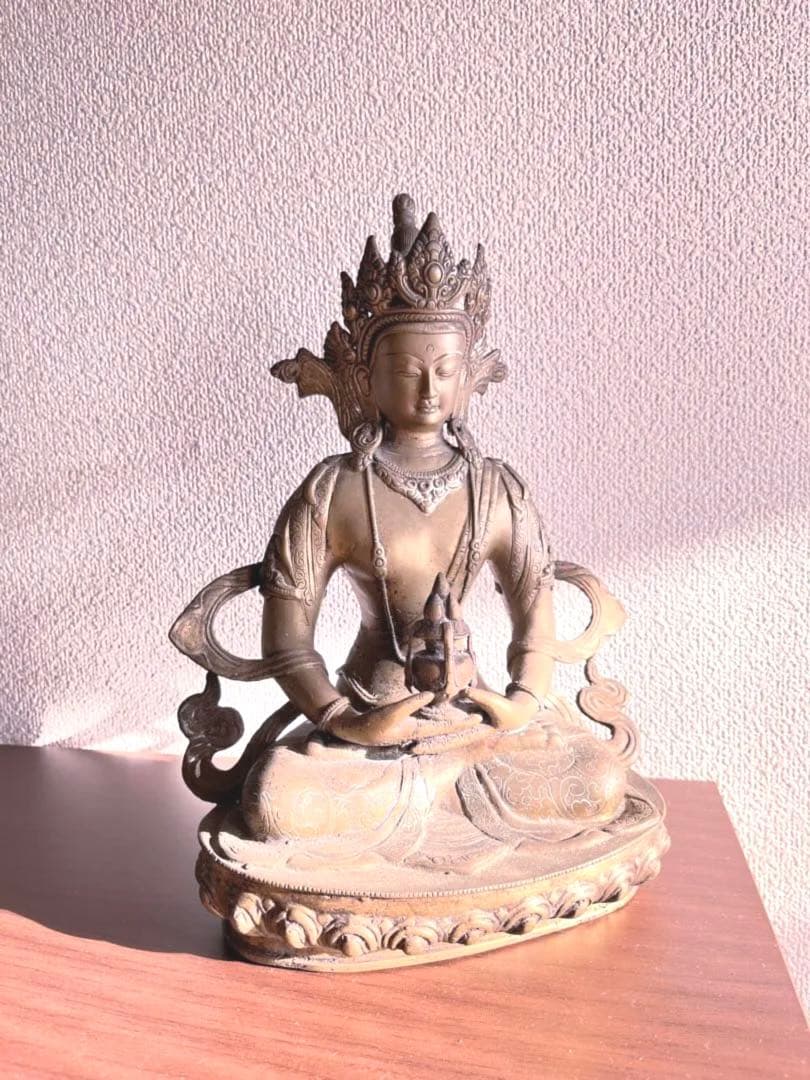 希少ネパール仏像白多羅菩薩ターラ菩薩 銅真鍮骨董品阿弥陀如来像