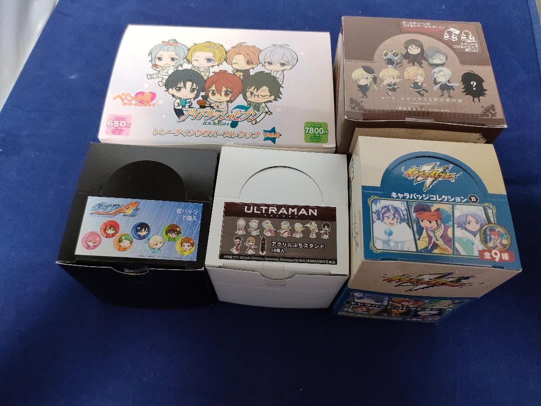 Tシャツ　文房具　マグカップ　アニメ　キャラクターグッズ　詰め合わせ