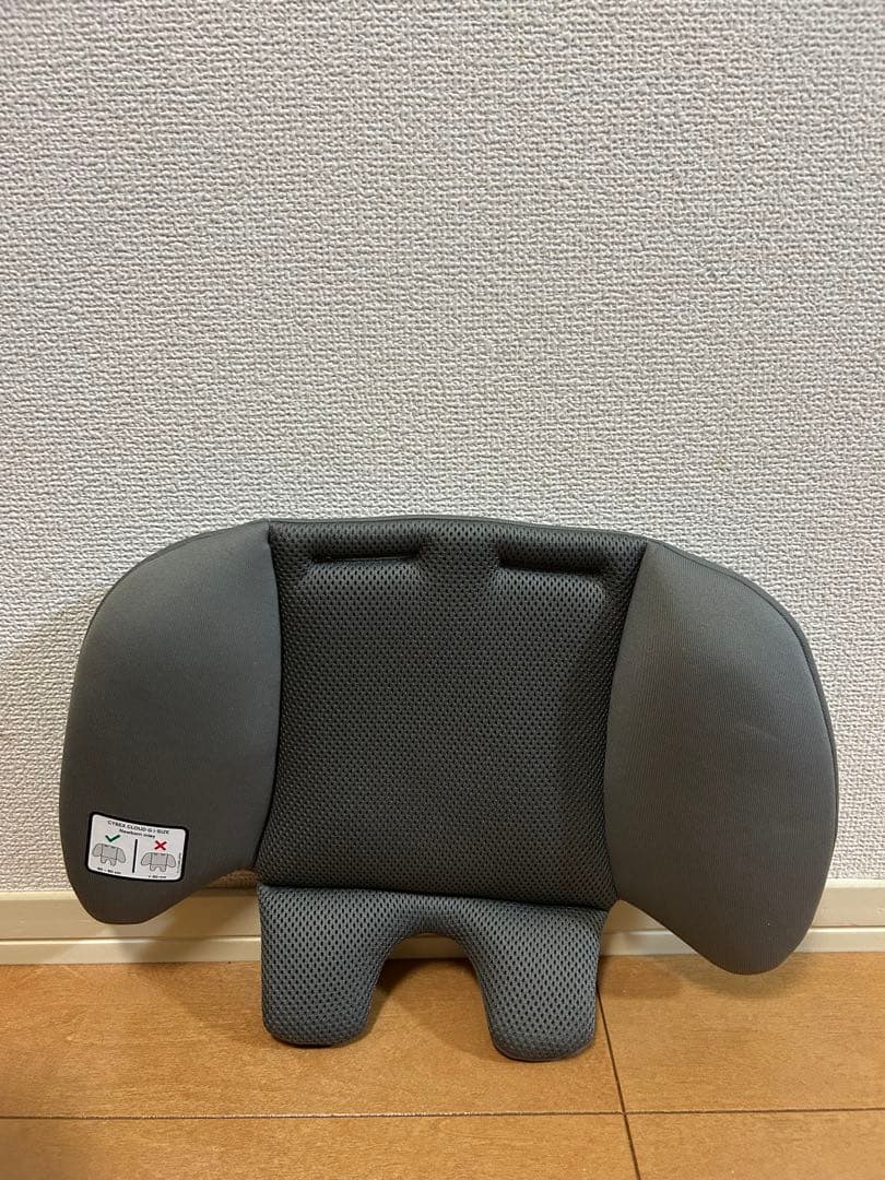 Cybex cloud g i-size サイベックス　ベビーシート
