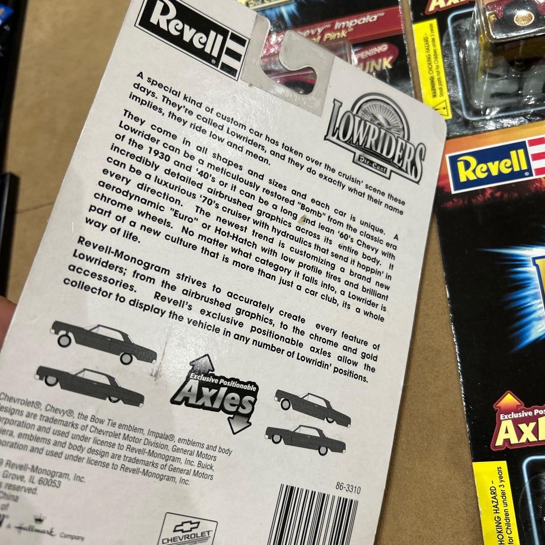 ローライダー　revell ミニカー　インパラ　ダイキャスト