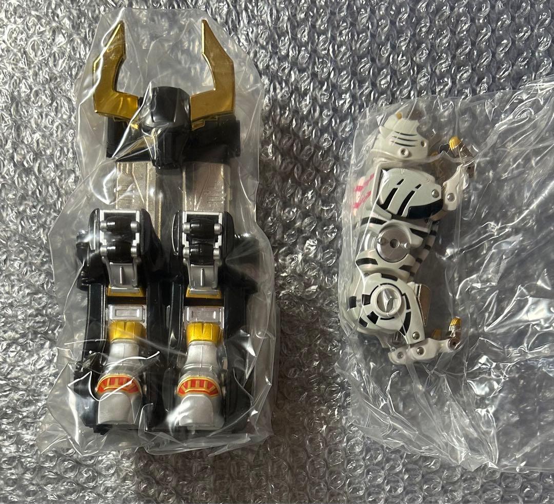 百獣戦隊ガオレンジャー　DX百獣合体　ガオナイト　トイザらス　限定　下敷き付き