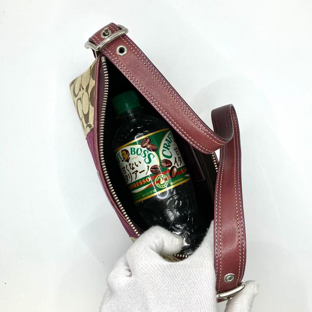 【美品】COACH コーチ ハンドバッグ アクセサリーポーチ シグネチャー　紫