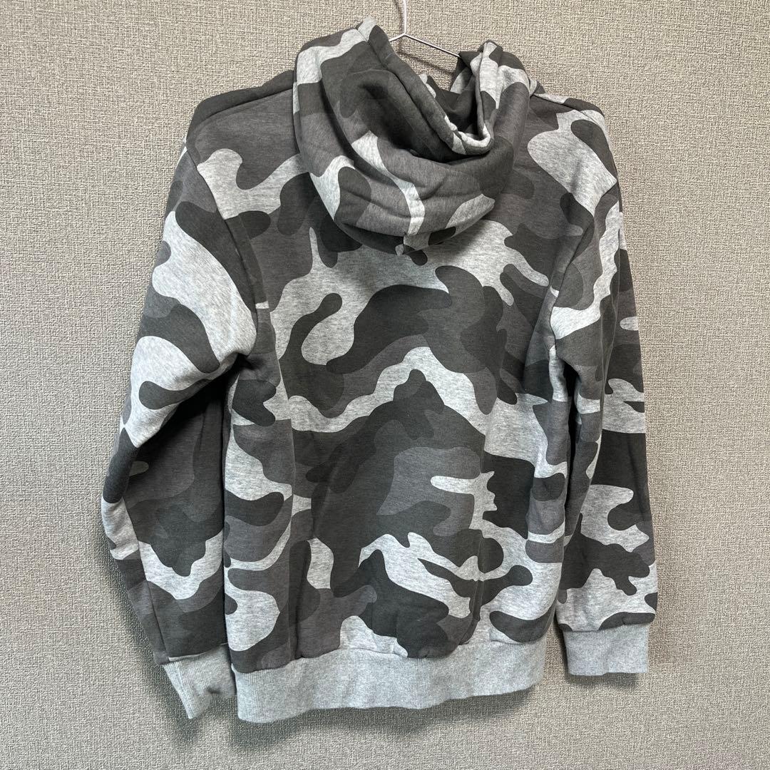 Supreme 迷彩柄 フーディー＆ショートパンツ セット - メルカリ