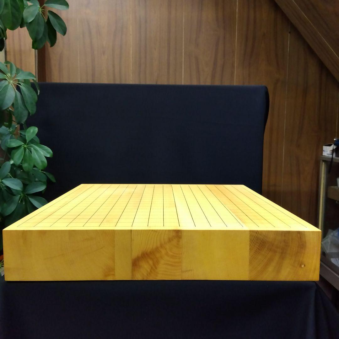 【国産　本榧　２寸卓上碁盤　柾目②】