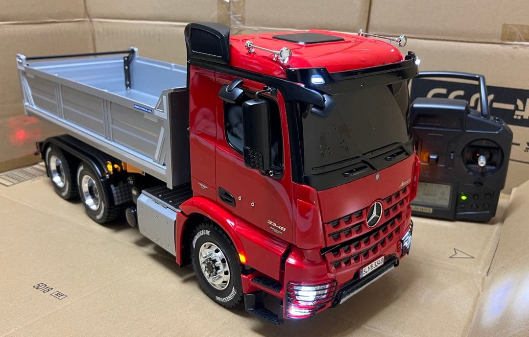 タミヤ アロクス 3348 6x4 ダンプトラック 完成品 1/14RC メルセデス・ベンツ アロクス 3348 6x4 ダンプトラック: RC
