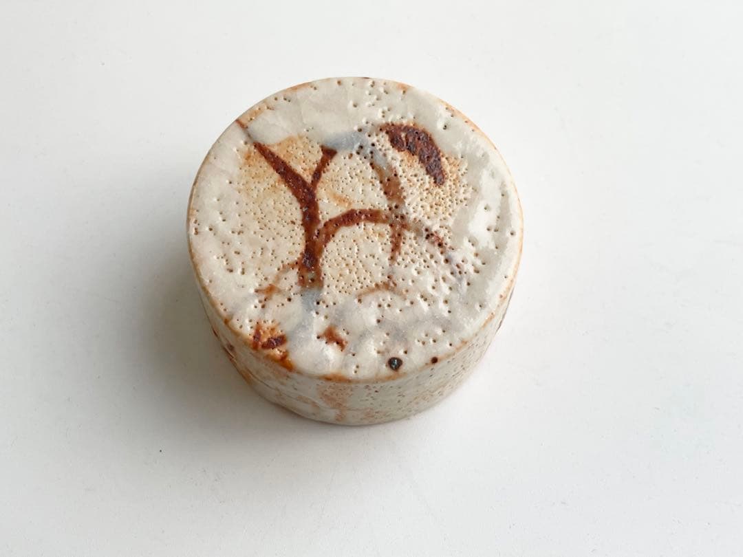 陶芸家　加藤光右衛門　志野　香合　志野焼　美濃　鵬雲斎書付　絵志野