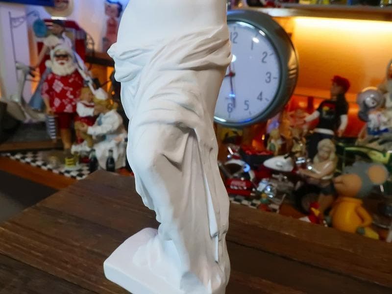 ミロのヴィーナス ルーブル美術館 ミロのビーナス 石膏像 ずっしりと