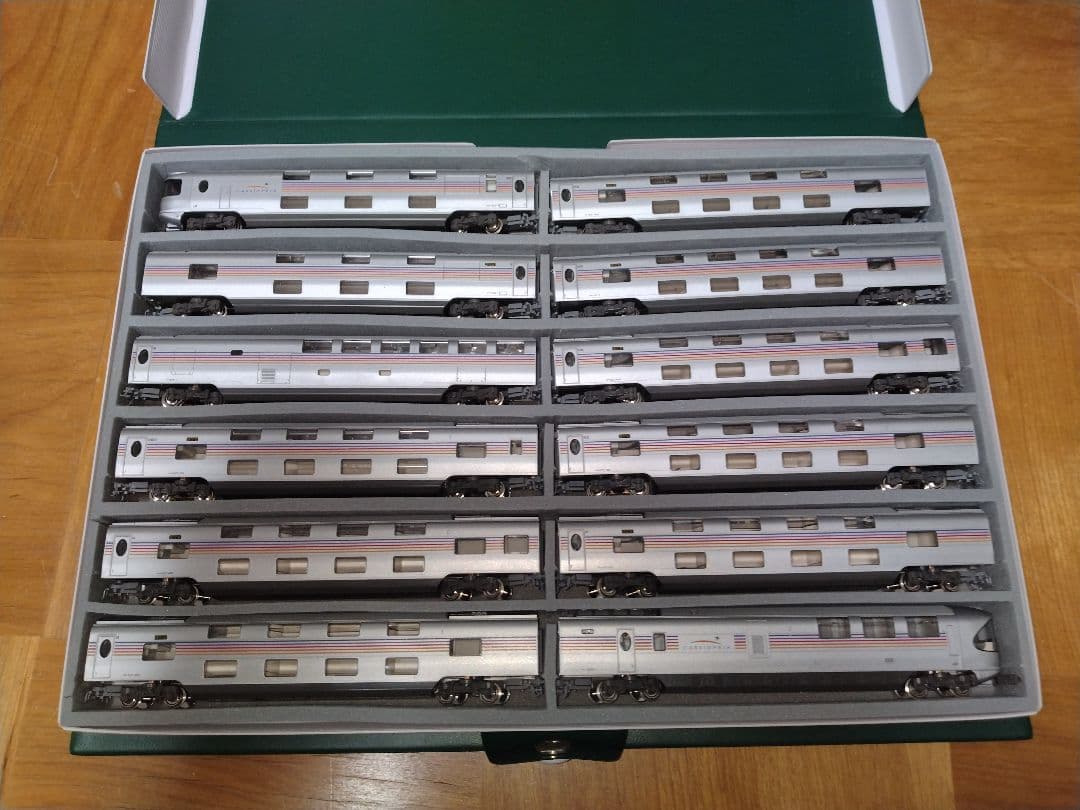 nゲージ KATO 寝台特急 カシオペア 客車12両+ED79形 EF510形 KATO 寝台