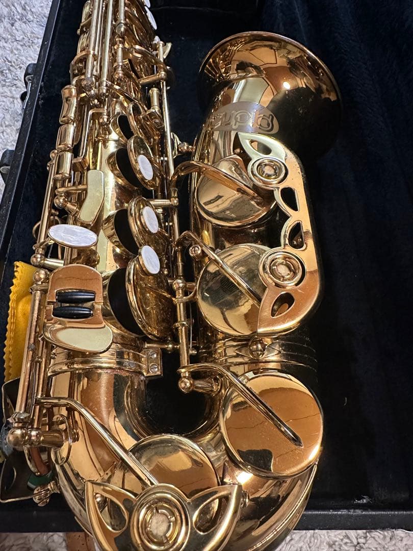 Cupid アルトサックス ハードケース付き