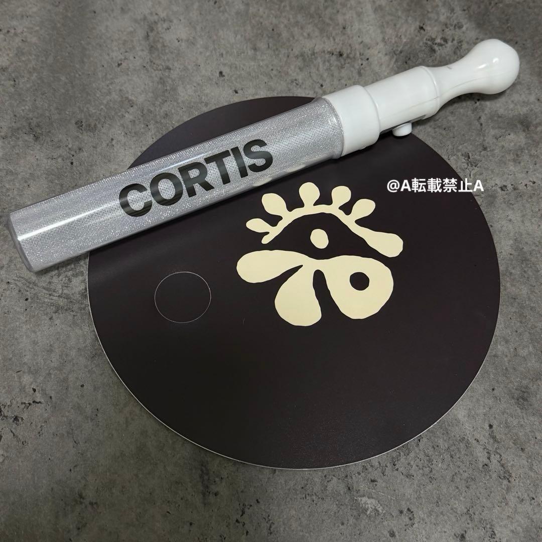 CORTIS SHOWCASE コルティス ペンライト ショーケース うちわ - メルカリ