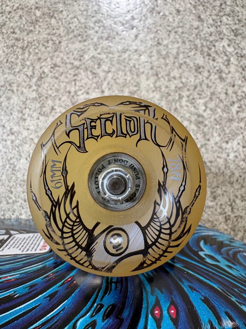 SECTOR 9 ギャビン・ベッシェンモデル ストリートクルーザー 30インチ