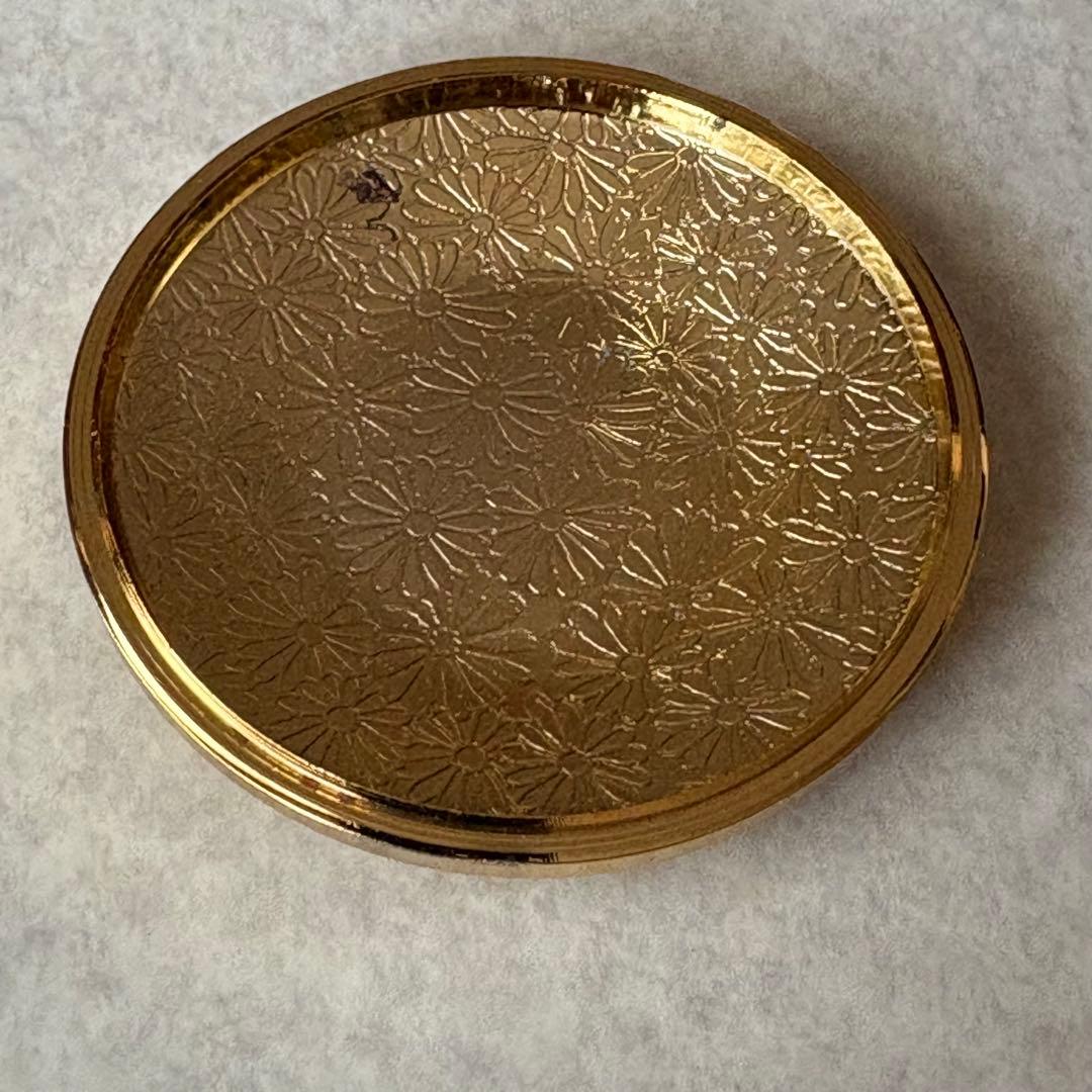 菊御紋入り 24KGP 金メッキ 朱肉（桐箱付き） - メルカリ